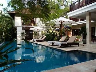 Saraswati BALI